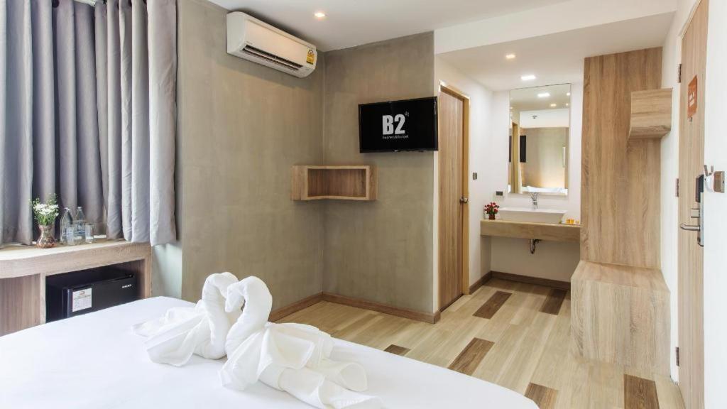B2 Ubon Premier Hotel Убонратчатхани Экстерьер фото