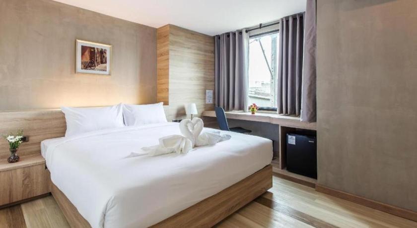 B2 Ubon Premier Hotel Убонратчатхани Экстерьер фото