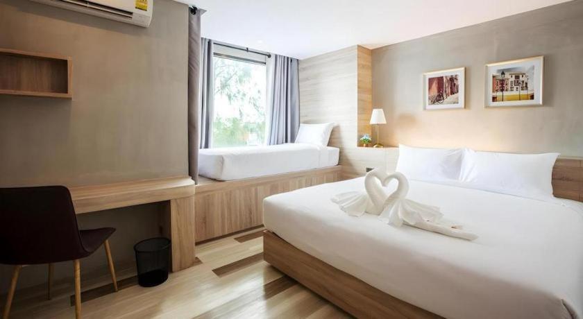 B2 Ubon Premier Hotel Убонратчатхани Экстерьер фото
