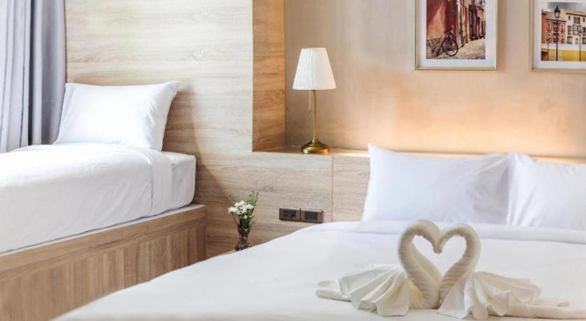 B2 Ubon Premier Hotel Убонратчатхани Экстерьер фото